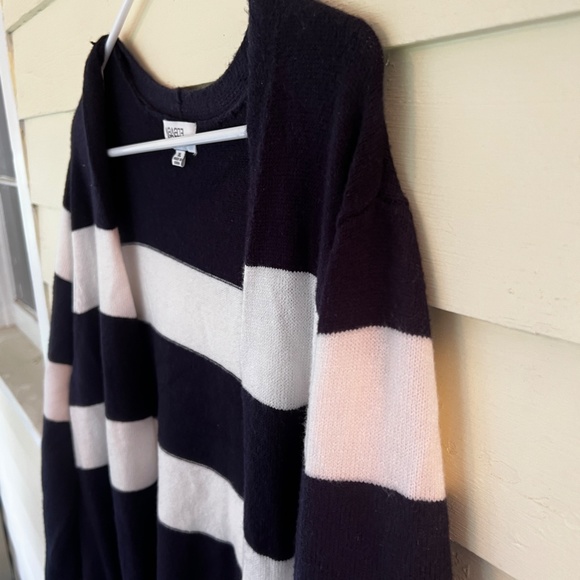 NWOT ELEVEN ELEVEN Women's Navy & White Stipe Long Sleeve Cardigan - Picture 3 of 10